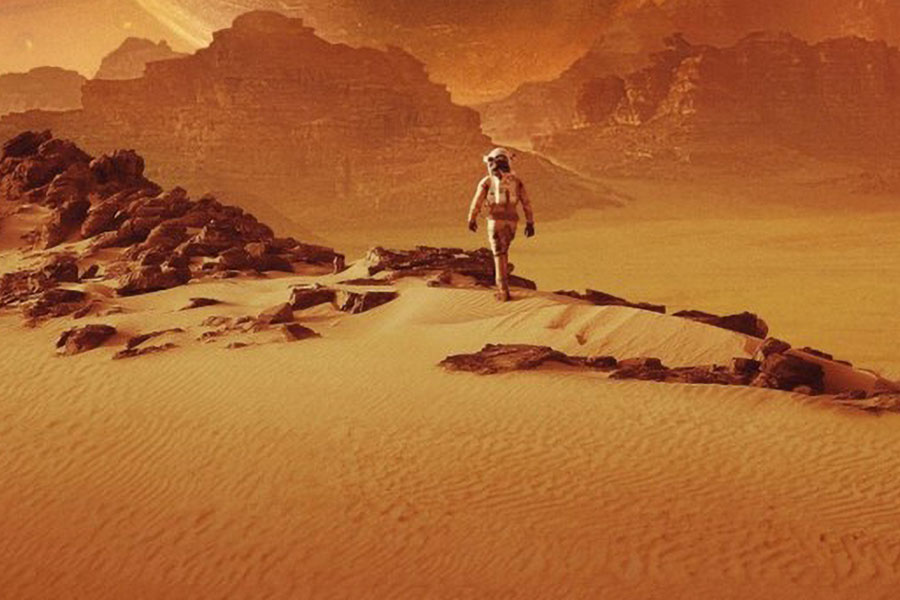 Picture of Mark Watney on mars taken from movie “the martian”, one of the Greatest ebooks to listen while gaming