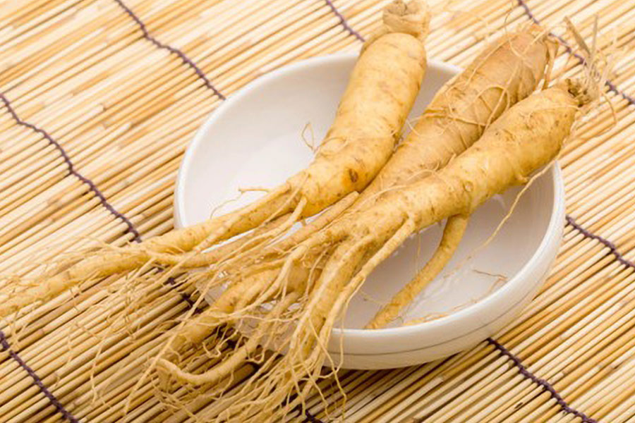 Picture of Ginseng, One of best vitamins for gamers.