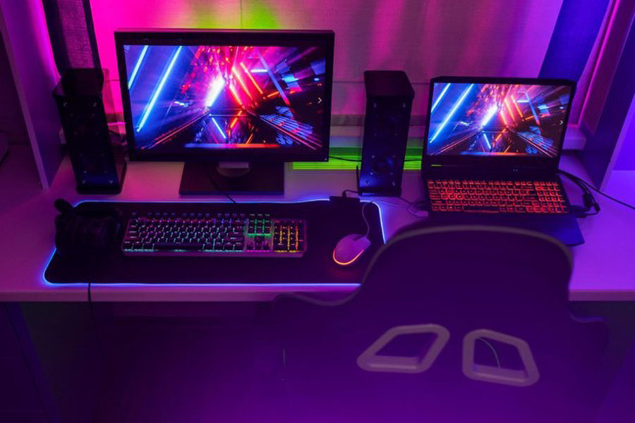 Picture of a PC Setup, One of equipment needed to start a gaming youtube channel.