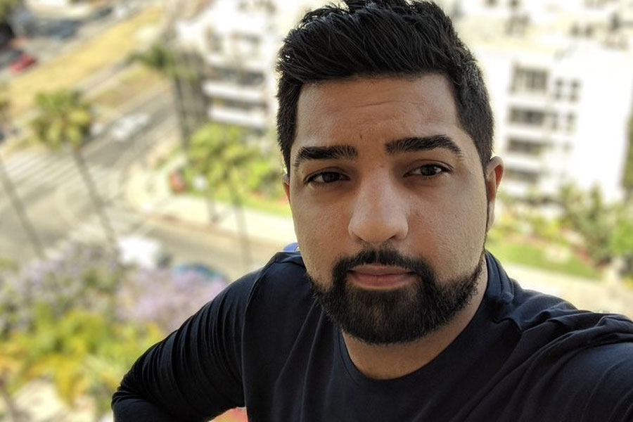 Picture of Lirik, One of top gamers in the world.