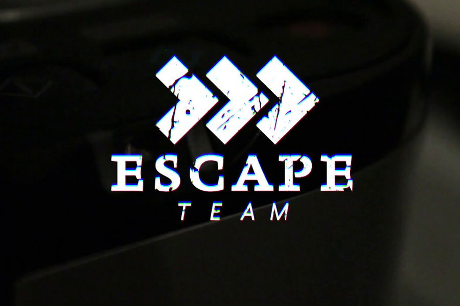 “Escape Team game screen with escape room puzzles.”