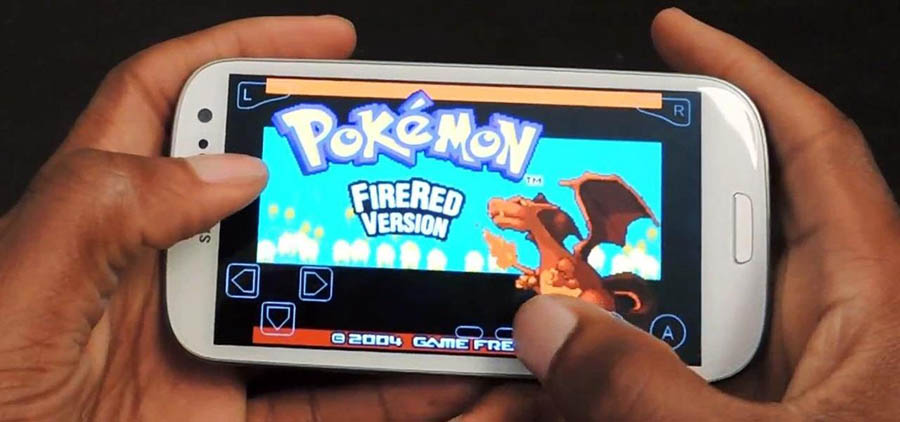 Picture of Pokémon FireRed on a phone, One of best emulator games for android.